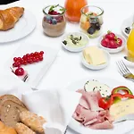 ホテル Schlossberghotel グラーツ
