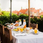 ホテル Schlossberghotel