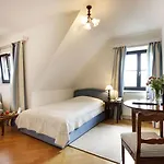 Schlossberghotel 5* グラーツ