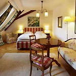 ホテル Schlossberghotel 5*