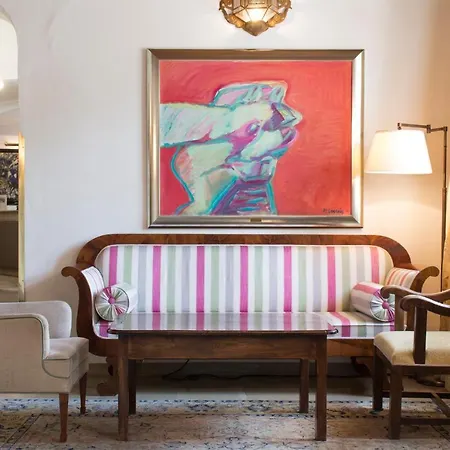 Schlossberghotel ホテル 4*