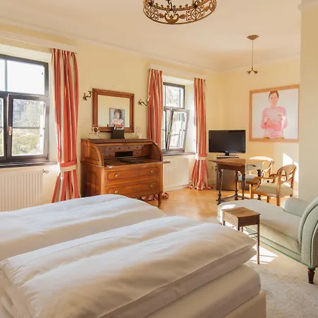 Schlossberghotel 4* グラーツ