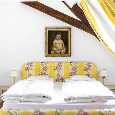 ホテル Schlossberghotel