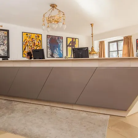 Schlossberghotel 5* Γκρατς