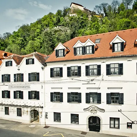 ホテル Schlossberghotel グラーツ