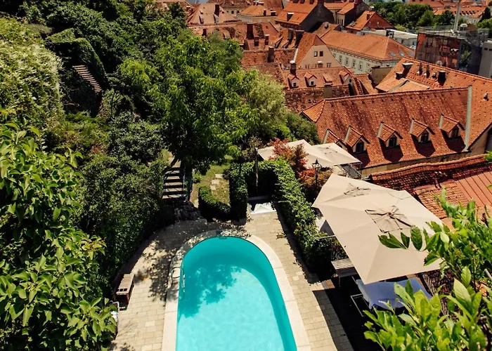 Hotel Schlossberghotel 5*