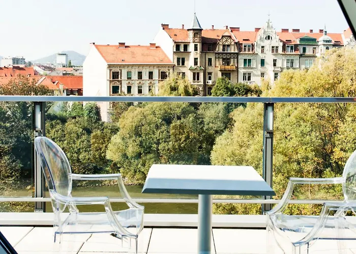 Schlossberghotel Hotell Graz