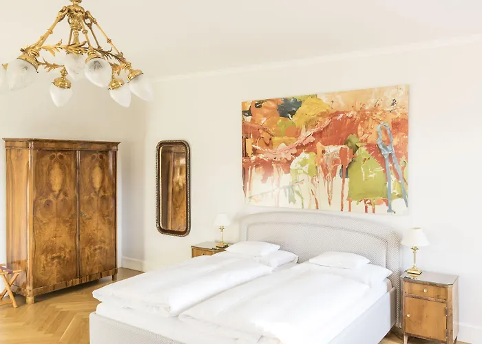 מלון Schlossberghotel 5*